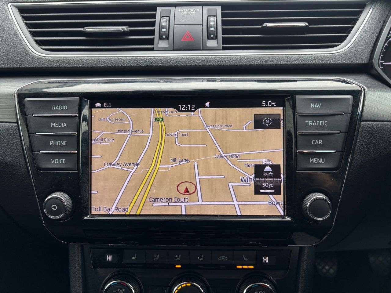 A 2016 SKODA SUPERB 2.0 TDI SE L Executive Estate 5dr Diesel Manual 4WD Euro 6 (s/s) (150 ps) H A 2016 SKODA SUPERB 2.0 TDI SE L Executive Estate 5dr Diesel Manual 4WD Euro 6 (s/s) (150 ps) H