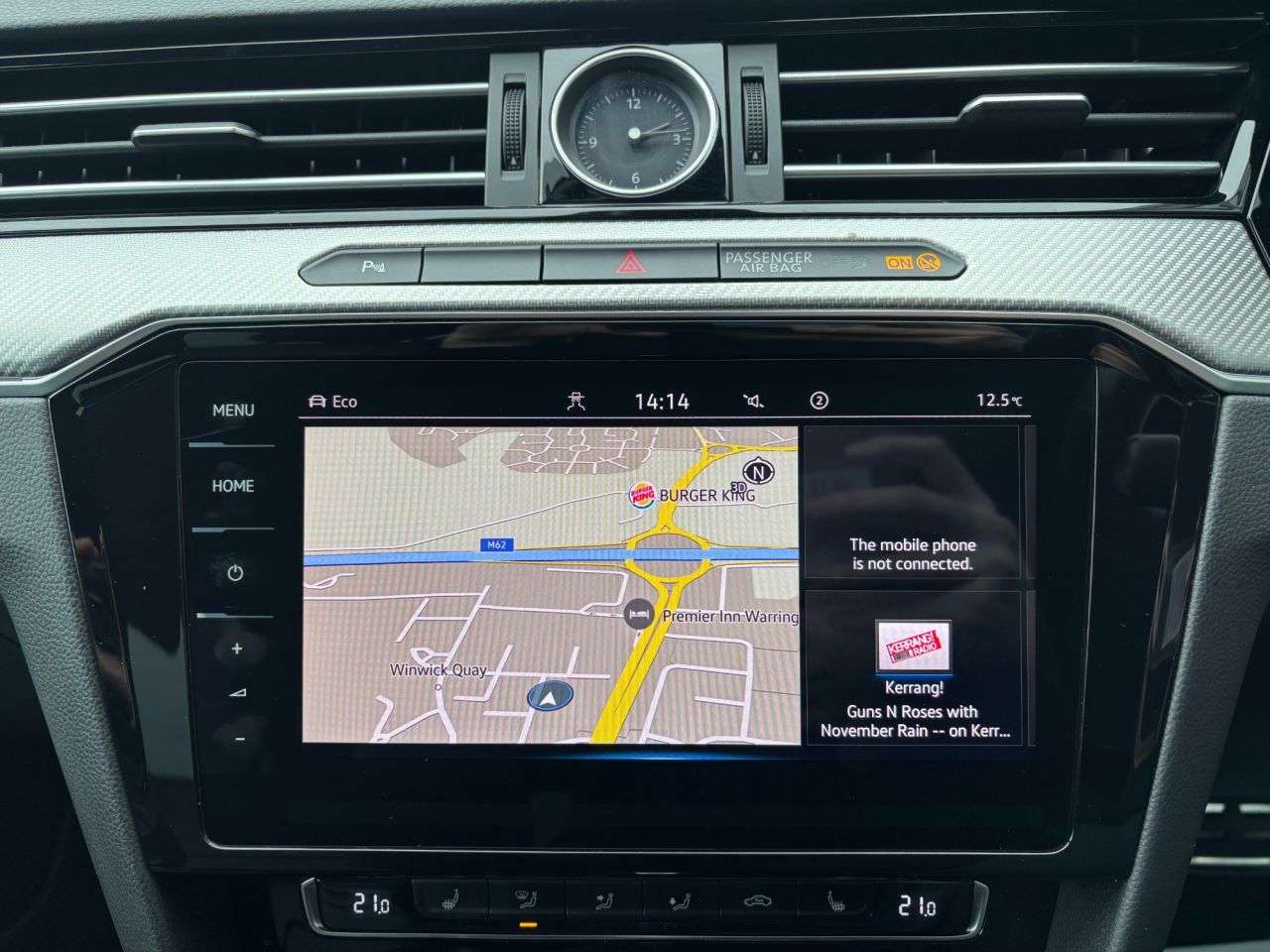 A 2020 VOLKSWAGEN ARTEON 2.0 TSI R-Line Fastback 5dr Petrol DSG Euro 6 (s/s) (190 ps) HEATED SEATS, A 2020 VOLKSWAGEN ARTEON 2.0 TSI R-Line Fastback 5dr Petrol DSG Euro 6 (s/s) (190 ps) HEATED SEATS,