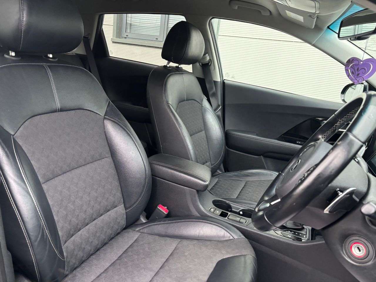 2020 KIA NIRO 2020 KIA NIRO