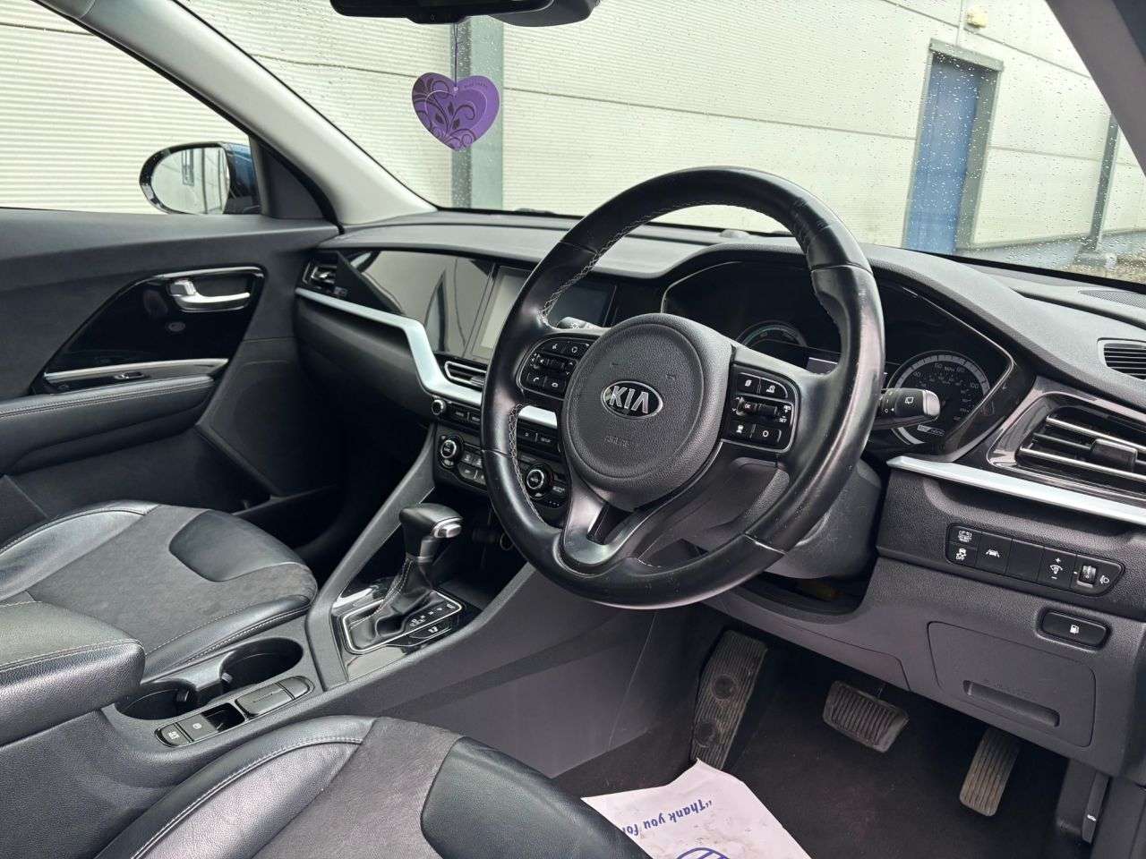 2020 KIA NIRO 2020 KIA NIRO