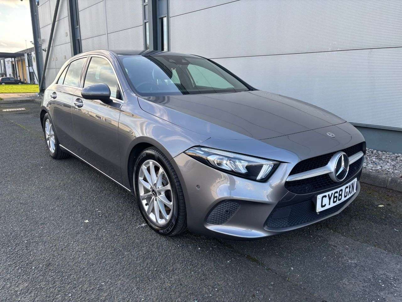 A 2019 MERCEDES A-CLASS A 180 D SPORT PREMIUM A 2019 MERCEDES A-CLASS A 180 D SPORT PREMIUM