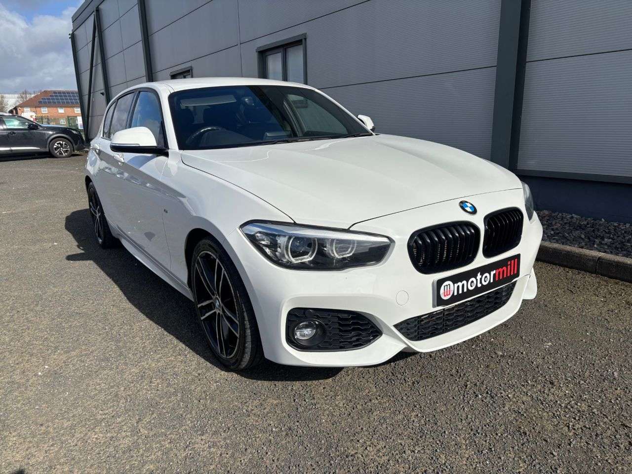 A 2019 BMW 1 SERIES 1.5 118i GPF M Sport Shadow Edition Hatchback 5dr Petrol Manual Euro 6 (s/s A 2019 BMW 1 SERIES 1.5 118i GPF M Sport Shadow Edition Hatchback 5dr Petrol Manual Euro 6 (s/s