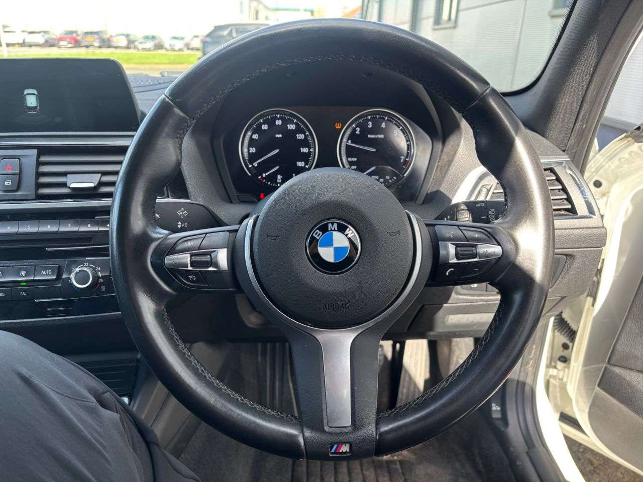 2019 BMW 1 SERIES 2019 BMW 1 SERIES