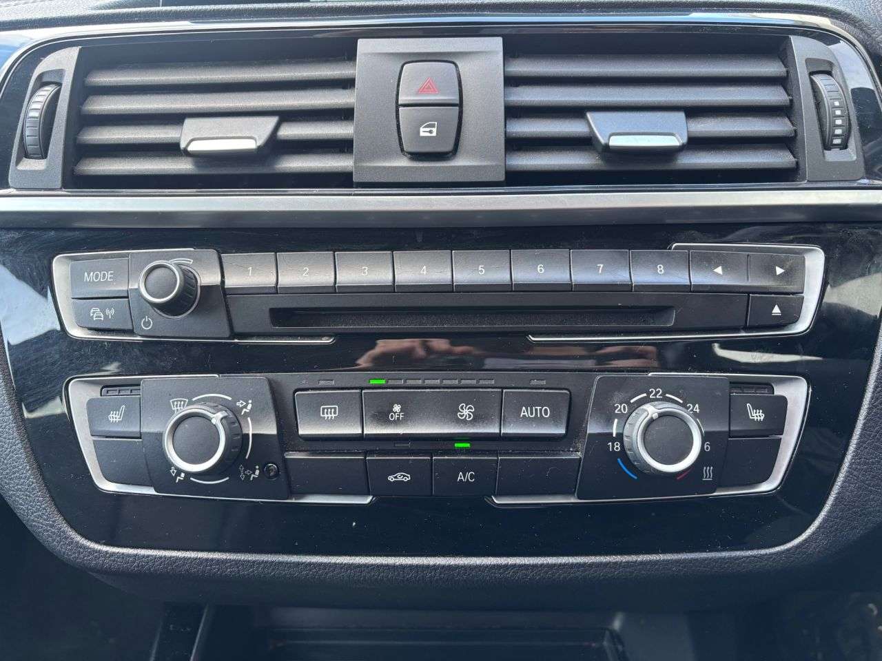 2019 BMW 1 SERIES 2019 BMW 1 SERIES