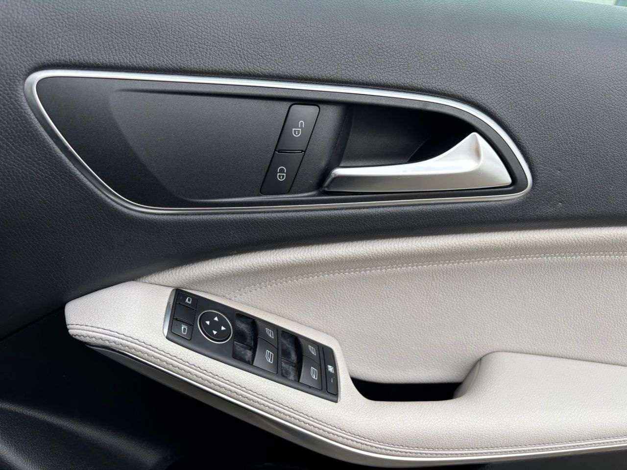 2016 MERCEDES-BENZ A-CLASS 2016 MERCEDES-BENZ A-CLASS