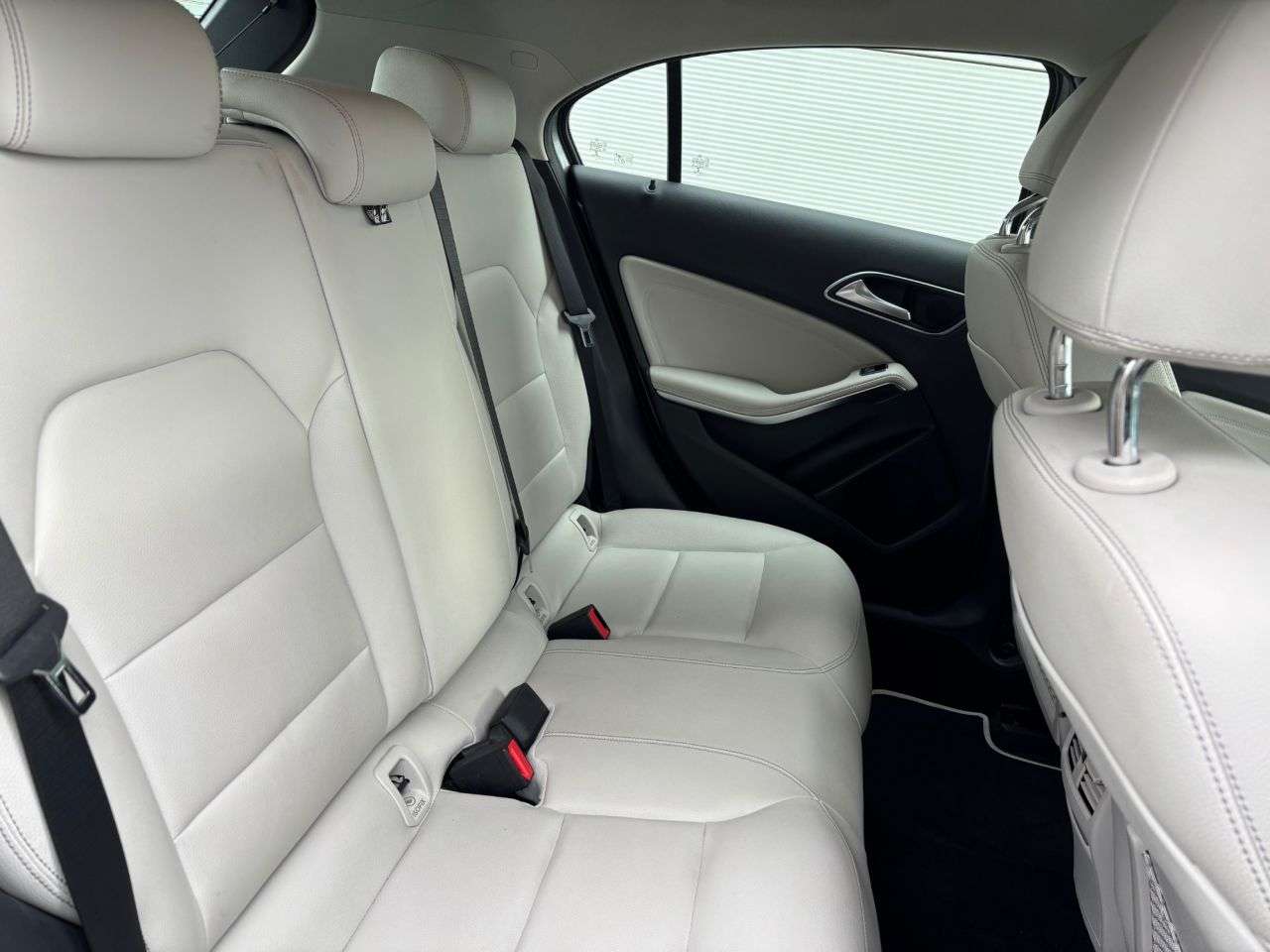 2016 MERCEDES-BENZ A-CLASS 2016 MERCEDES-BENZ A-CLASS