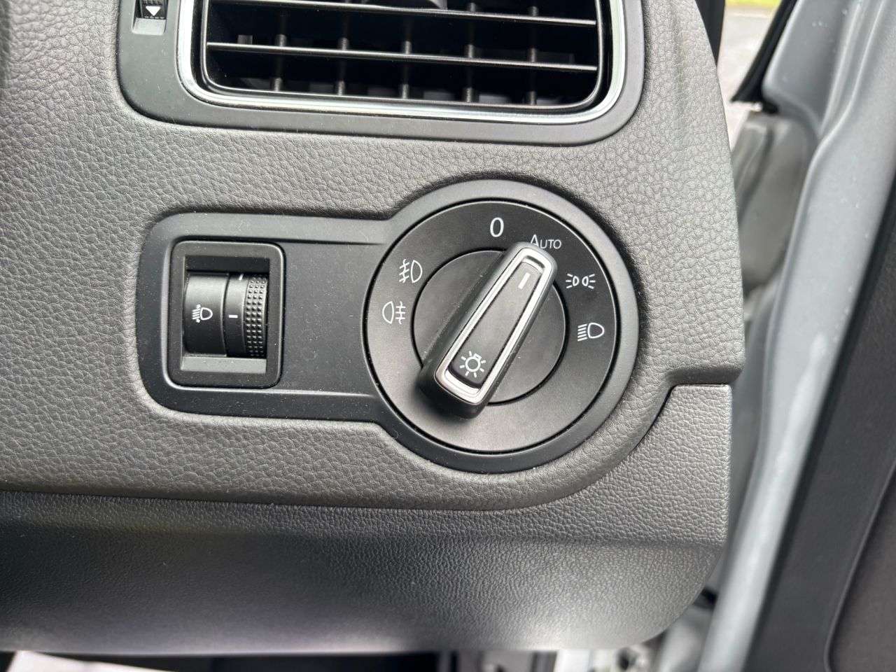 2017 VOLKSWAGEN POLO 2017 VOLKSWAGEN POLO