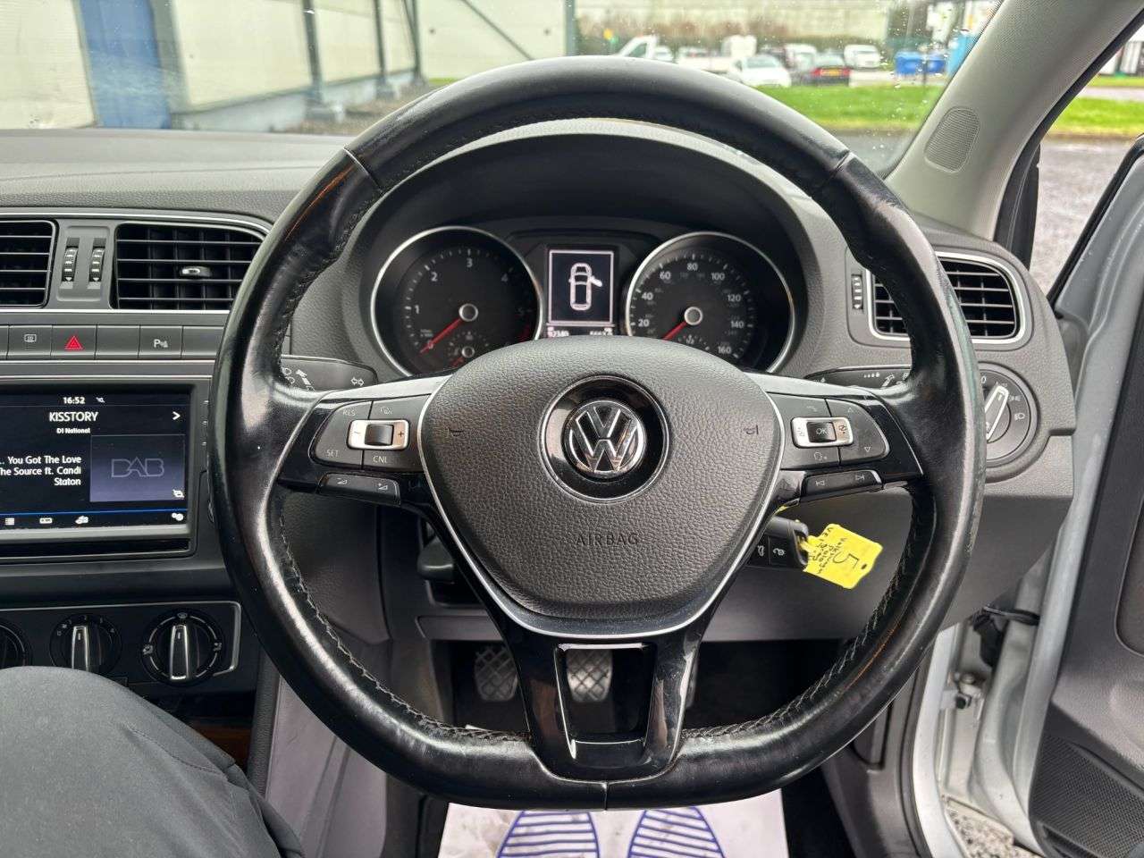 2017 VOLKSWAGEN POLO 2017 VOLKSWAGEN POLO