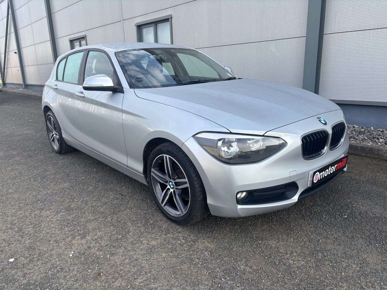 A 2014 BMW 1 SERIES 2.0 116d Sport Hatchback 5dr Diesel Manual Euro 5 (s/s) (116 ps) £2430 WORT A 2014 BMW 1 SERIES 2.0 116d Sport Hatchback 5dr Diesel Manual Euro 5 (s/s) (116 ps) £2430 WORT