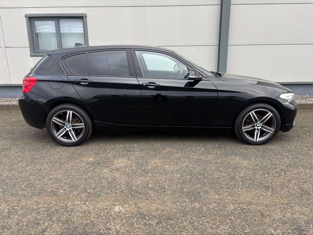 2018 BMW 1 SERIES 2018 BMW 1 SERIES