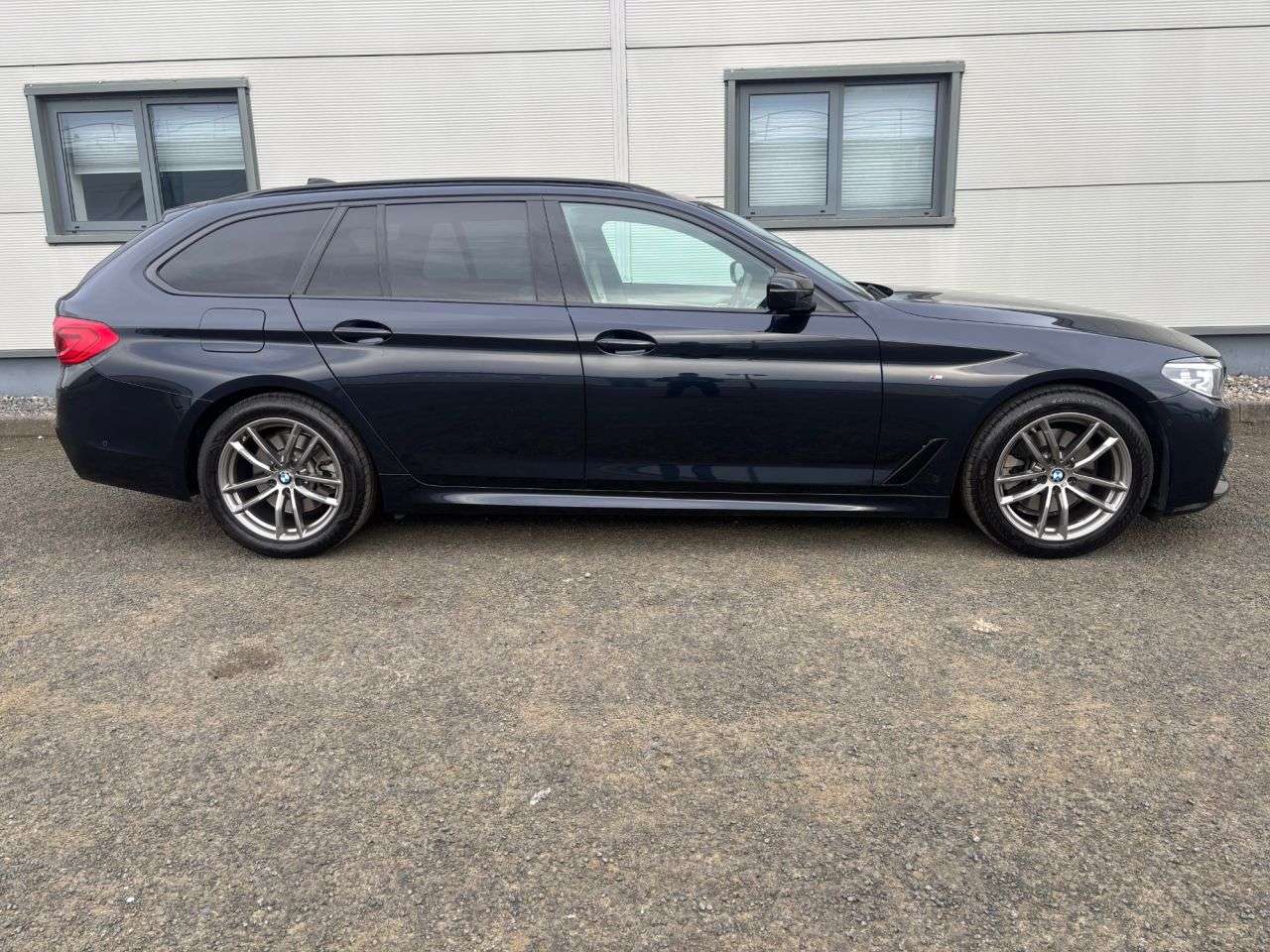 2019 BMW 5 SERIES 2019 BMW 5 SERIES