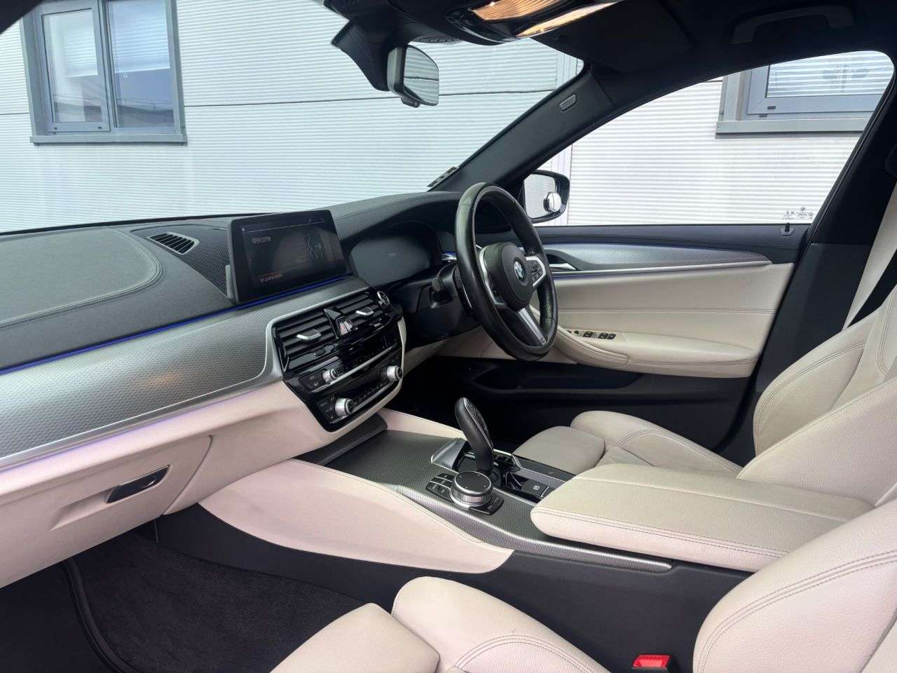 2019 BMW 5 SERIES 2019 BMW 5 SERIES