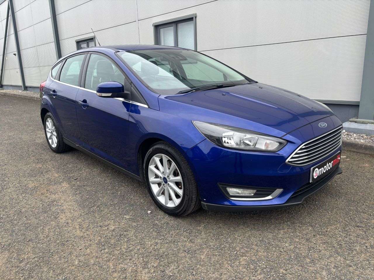 A 2015 FORD FOCUS 1.0T EcoBoost Titanium Hatchback 5dr Petrol Manual Euro 6 (s/s) (125 ps) TO A 2015 FORD FOCUS 1.0T EcoBoost Titanium Hatchback 5dr Petrol Manual Euro 6 (s/s) (125 ps) TO