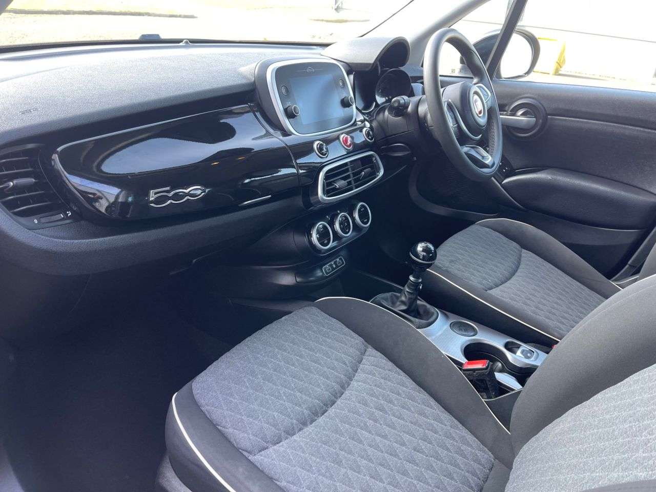 2019 FIAT 500X 2019 FIAT 500X