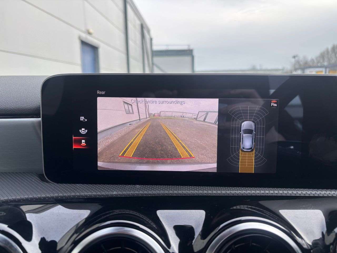 A 2019 MERCEDES-BENZ A-CLASS 2.0 A200d AMG Line (Executive) Hatchback 5dr Diesel 8G-DCT Euro 6 (s/s) (15 A 2019 MERCEDES-BENZ A-CLASS 2.0 A200d AMG Line (Executive) Hatchback 5dr Diesel 8G-DCT Euro 6 (s/s) (15