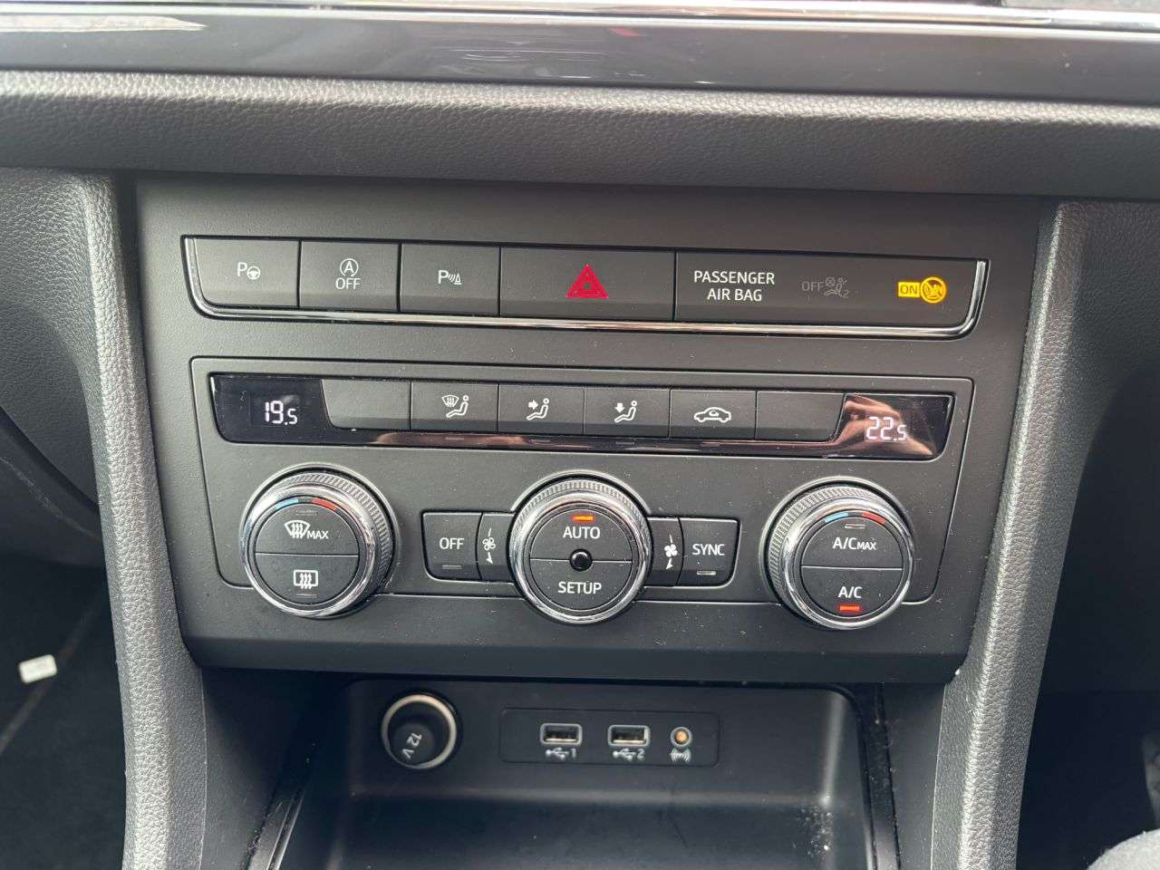 2020 SEAT ATECA 2020 SEAT ATECA