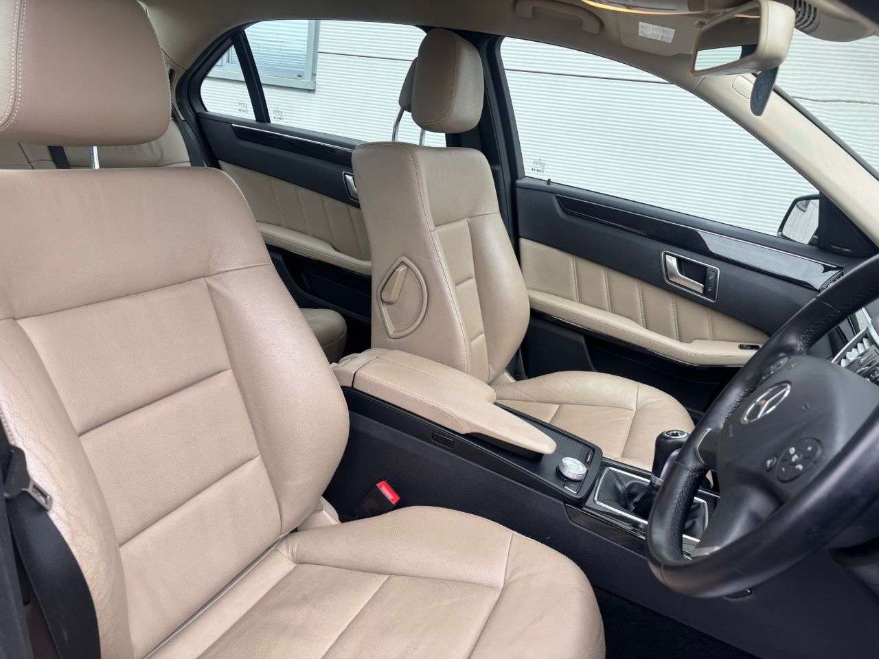 2012 MERCEDES-BENZ E-CLASS 2012 MERCEDES-BENZ E-CLASS