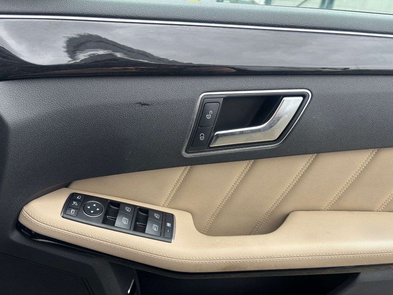 2012 MERCEDES-BENZ E-CLASS 2012 MERCEDES-BENZ E-CLASS