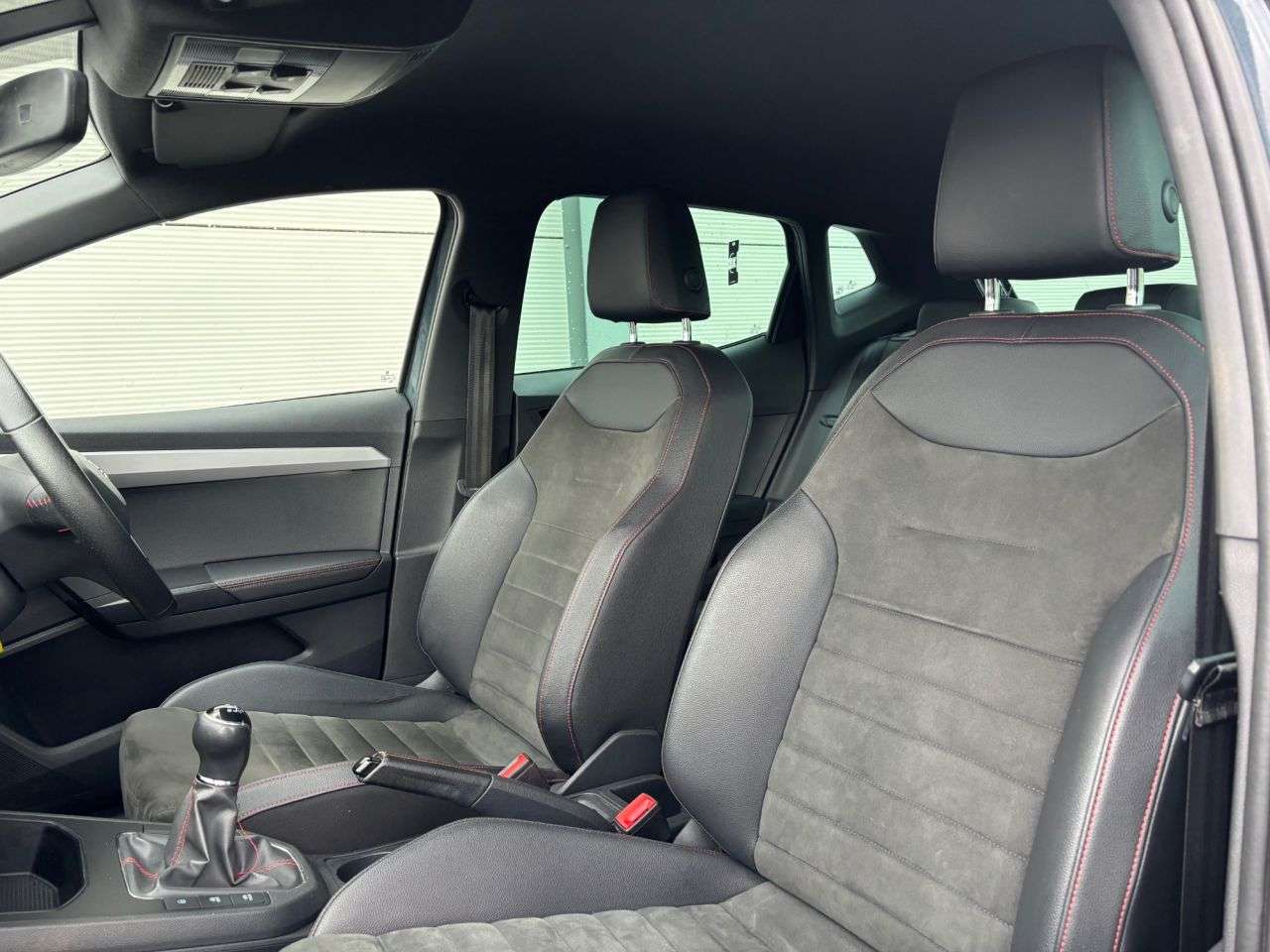 A 2020 SEAT IBIZA 1.0 TSI FR Sport Hatchback 5dr Petrol Manual Euro 6 (s/s) GPF (115 ps) 18" A 2020 SEAT IBIZA 1.0 TSI FR Sport Hatchback 5dr Petrol Manual Euro 6 (s/s) GPF (115 ps) 18"