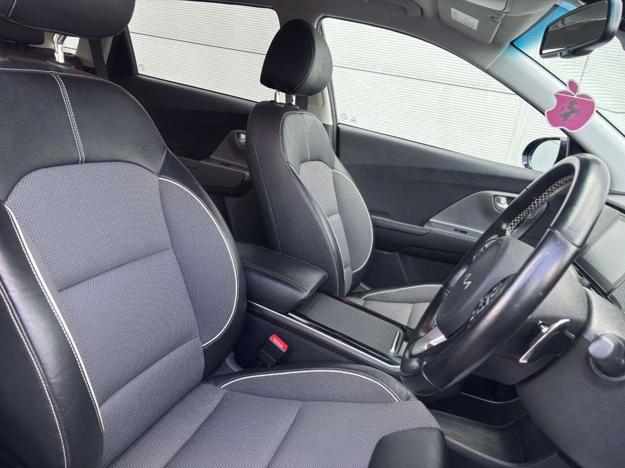 2022 KIA NIRO 2022 KIA NIRO