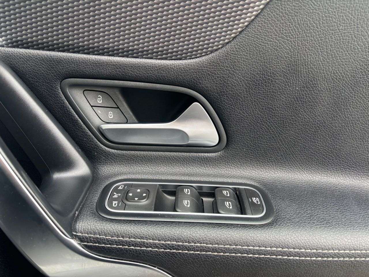 2018 MERCEDES-BENZ A-CLASS 2018 MERCEDES-BENZ A-CLASS