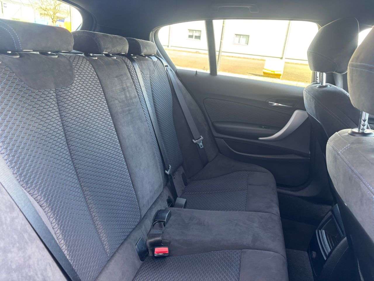 2017 BMW 1 SERIES 2017 BMW 1 SERIES