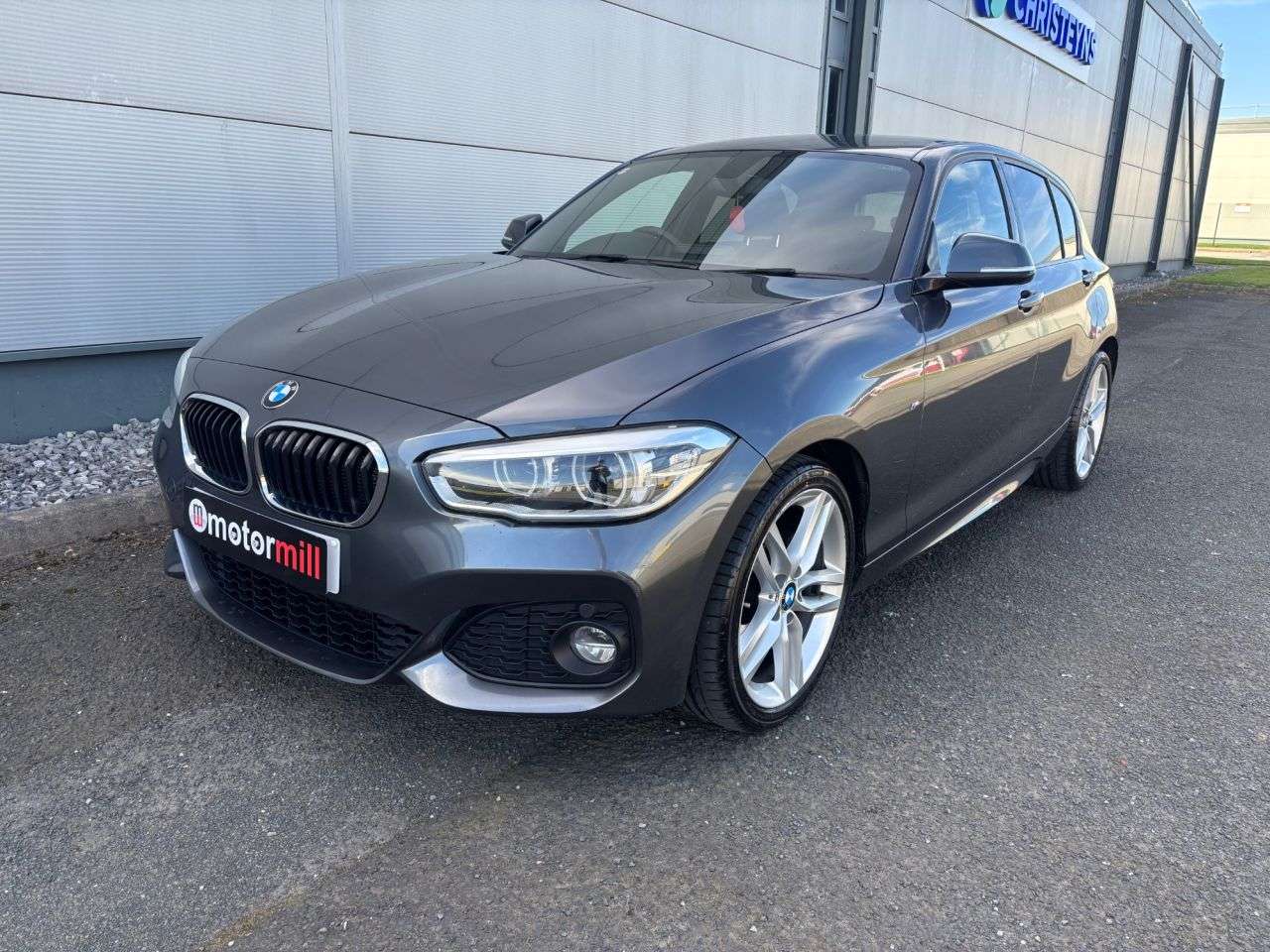 2017 BMW 1 SERIES 2017 BMW 1 SERIES