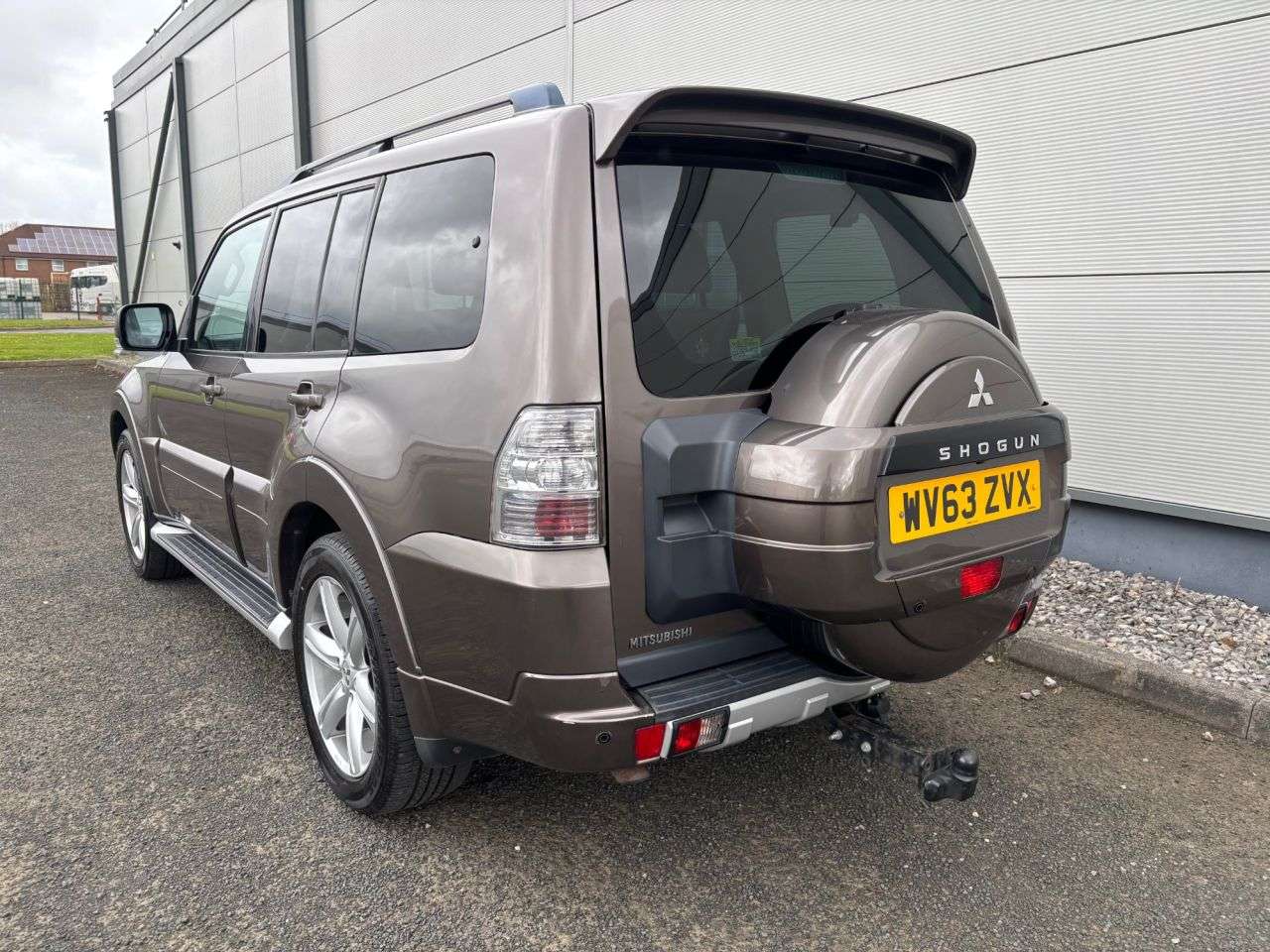 2013 MITSUBISHI SHOGUN 2013 MITSUBISHI SHOGUN