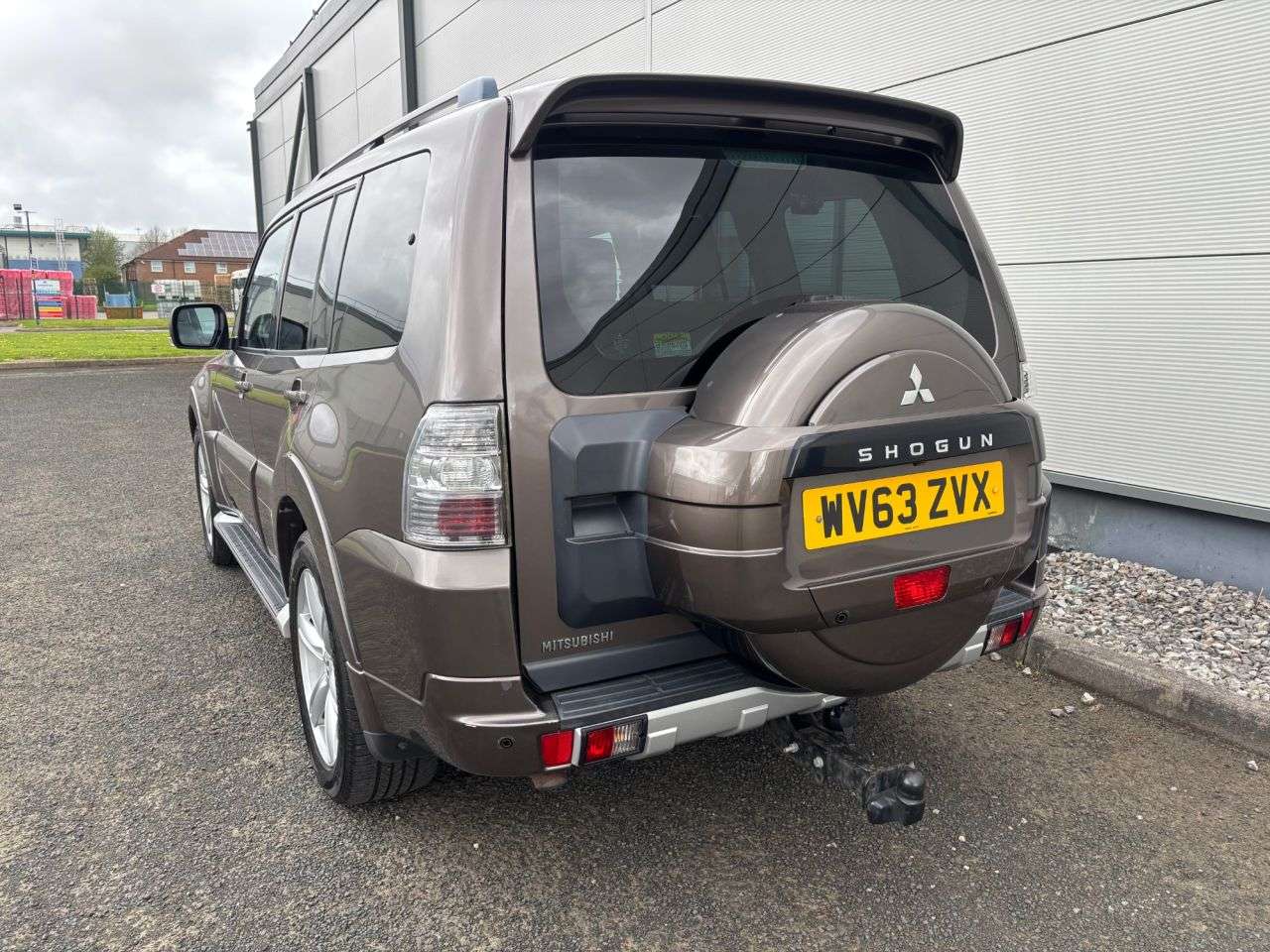 2013 MITSUBISHI SHOGUN 2013 MITSUBISHI SHOGUN