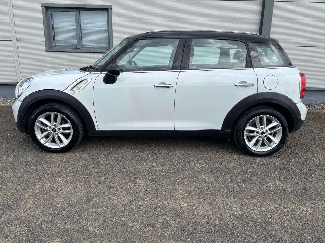 2014 MINI COUNTRYMAN 2014 MINI COUNTRYMAN
