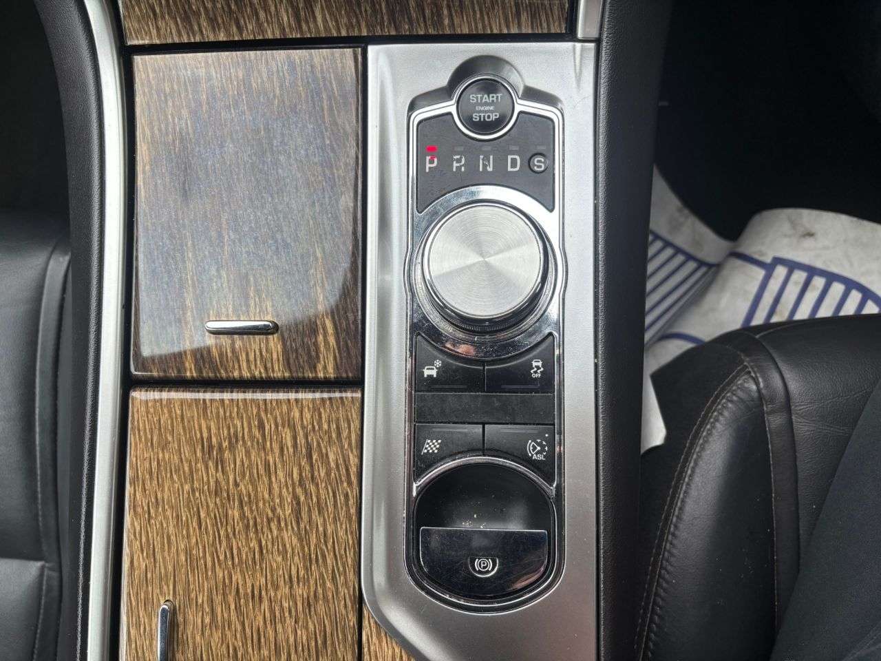 2014 JAGUAR XF 2014 JAGUAR XF