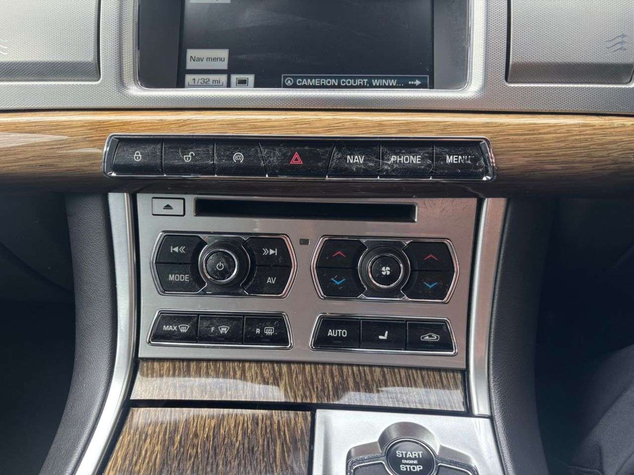 2014 JAGUAR XF 2014 JAGUAR XF