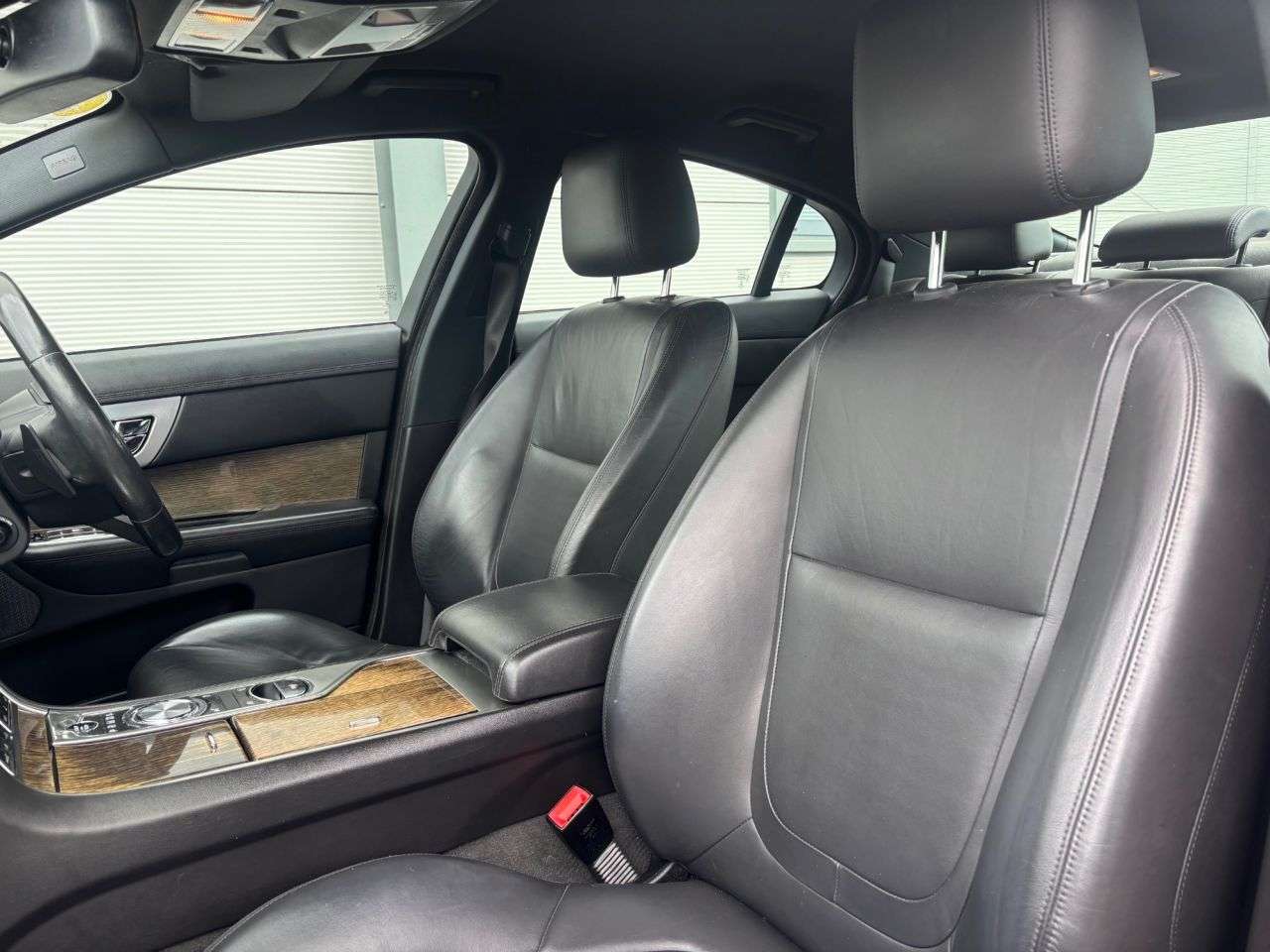 2014 JAGUAR XF 2014 JAGUAR XF