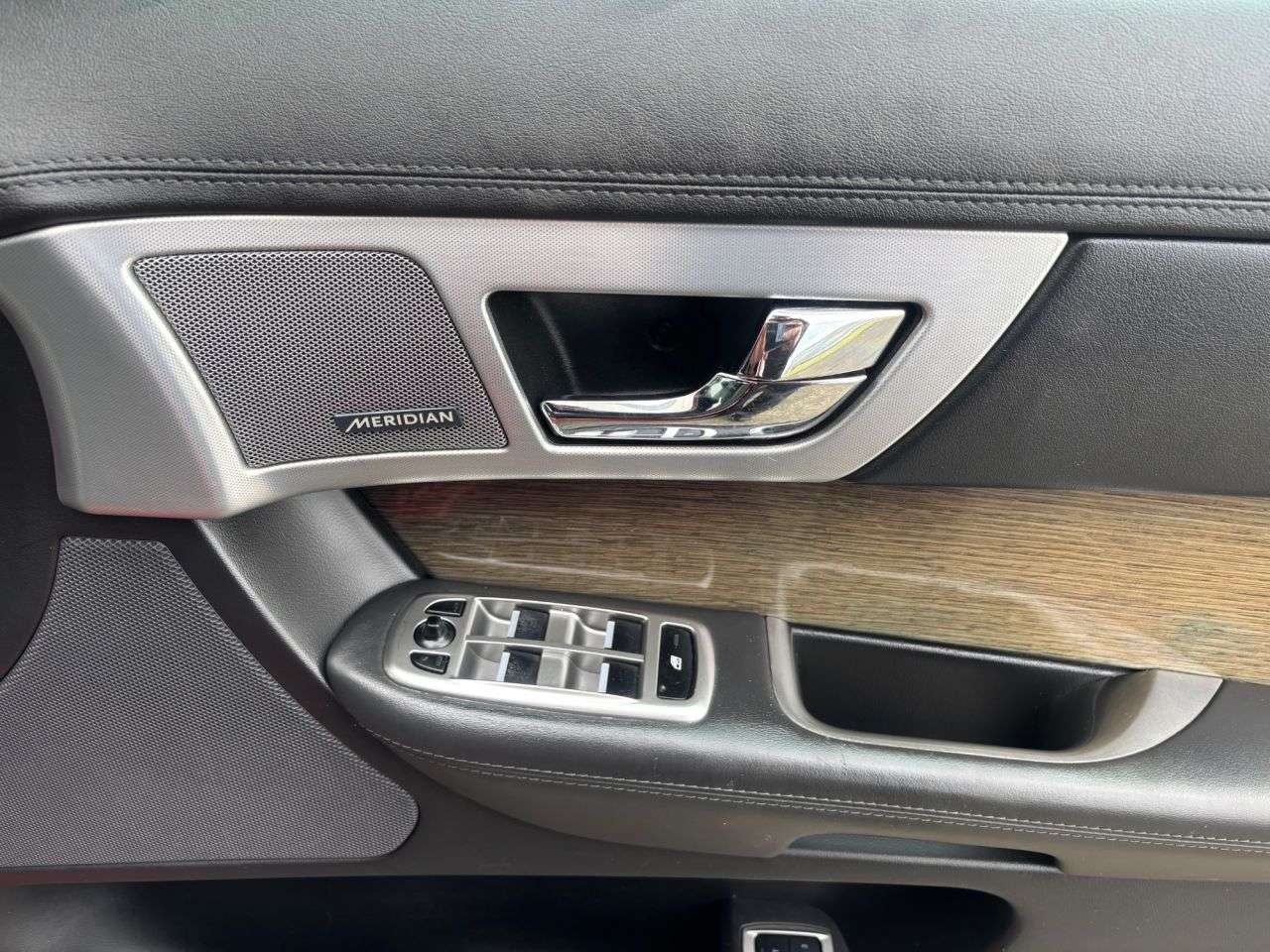 2014 JAGUAR XF 2014 JAGUAR XF