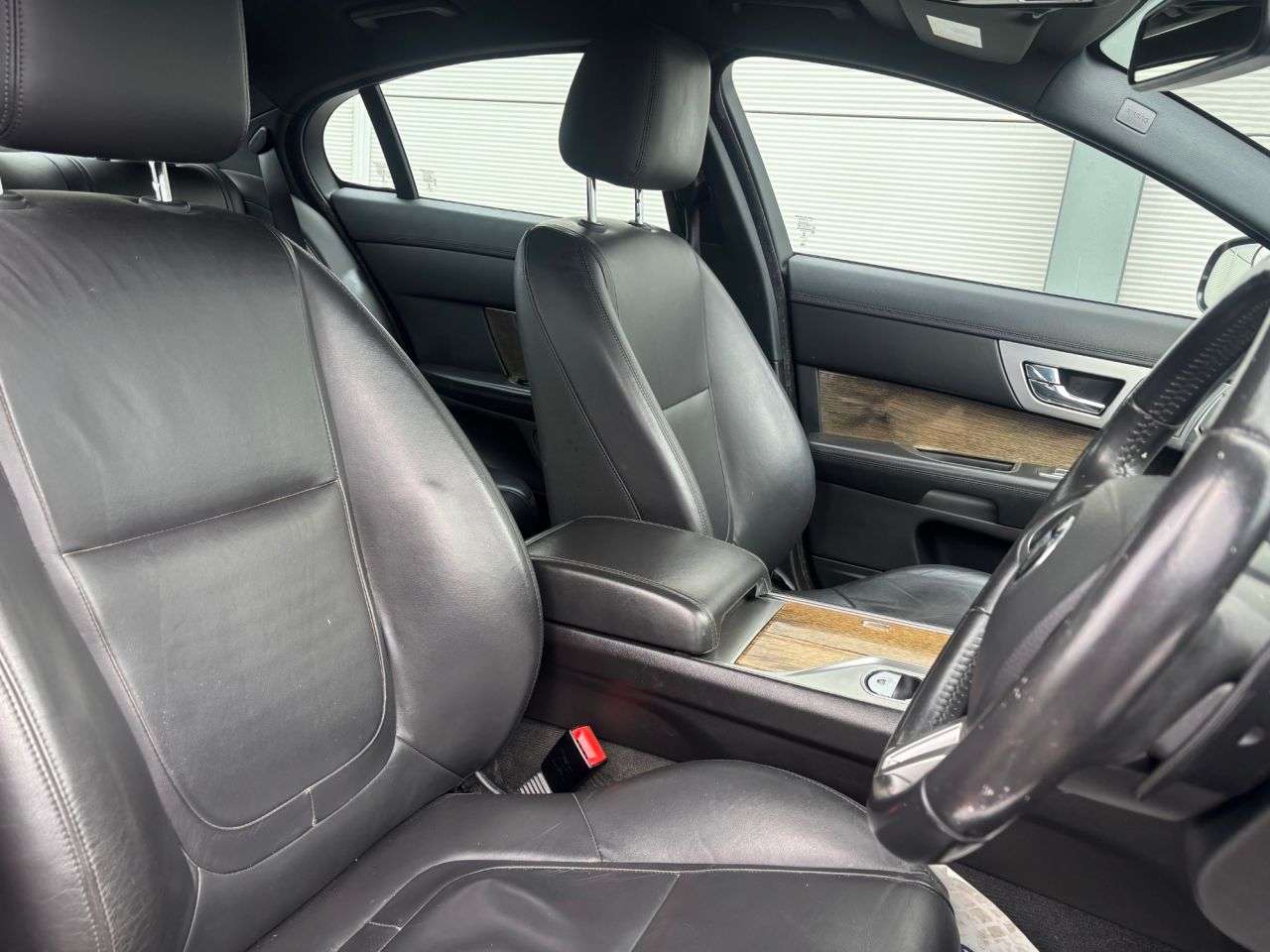 2014 JAGUAR XF 2014 JAGUAR XF