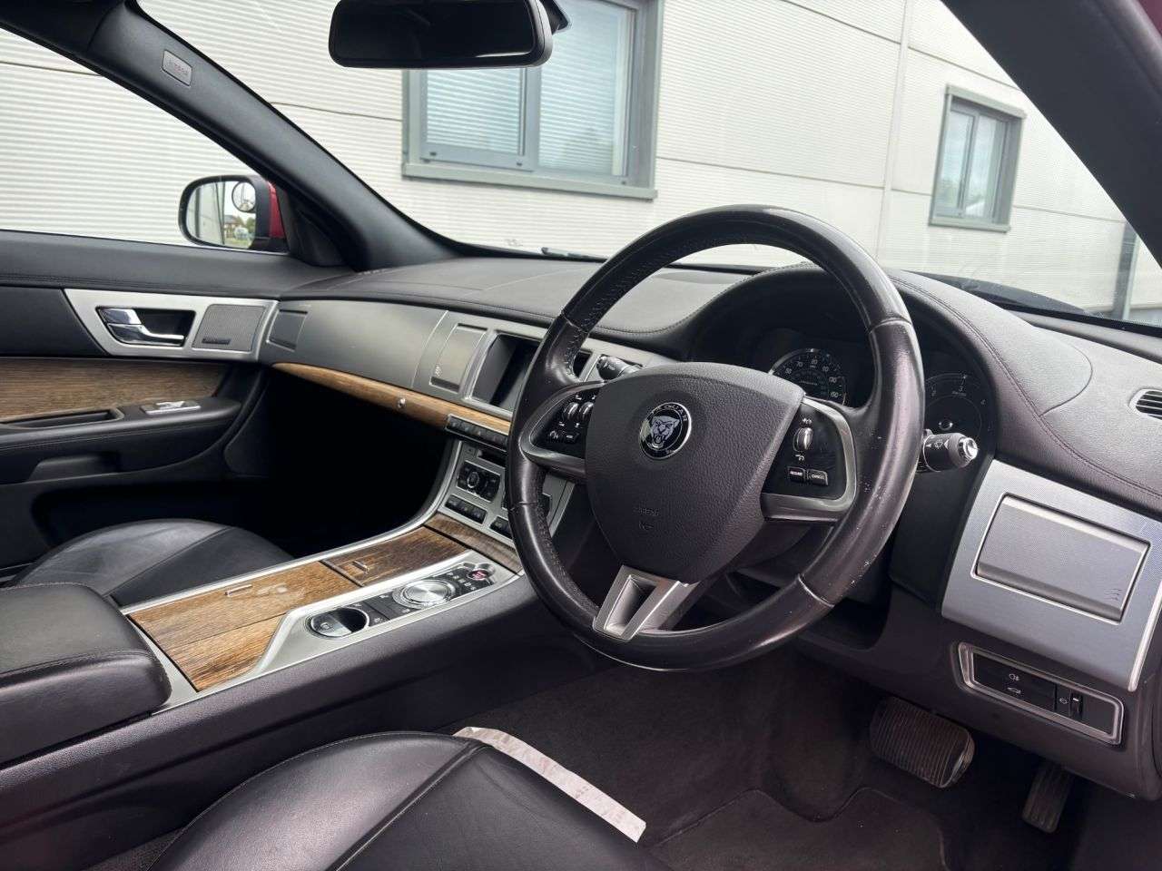2014 JAGUAR XF 2014 JAGUAR XF