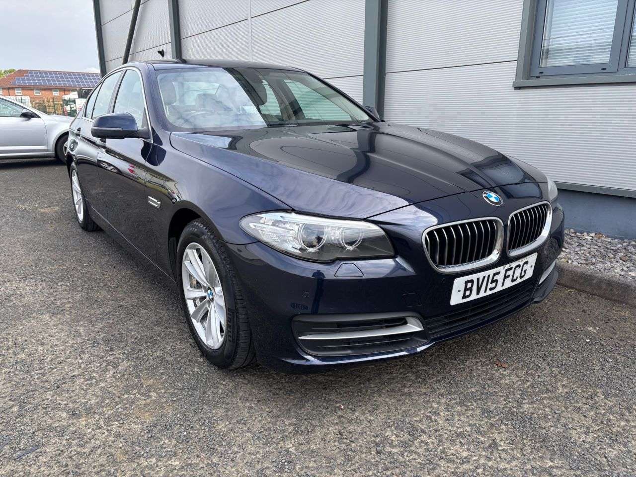 A 2015 BMW 5 SERIES 2.0 520d SE Saloon 4dr Diesel Auto Euro 6 (s/s) (190 ps) £3024 WORTH OF ADD A 2015 BMW 5 SERIES 2.0 520d SE Saloon 4dr Diesel Auto Euro 6 (s/s) (190 ps) £3024 WORTH OF ADD