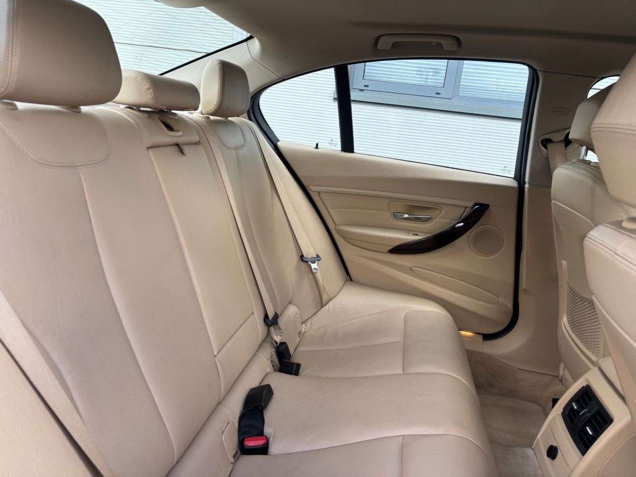 2013 BMW 3 SERIES 2013 BMW 3 SERIES
