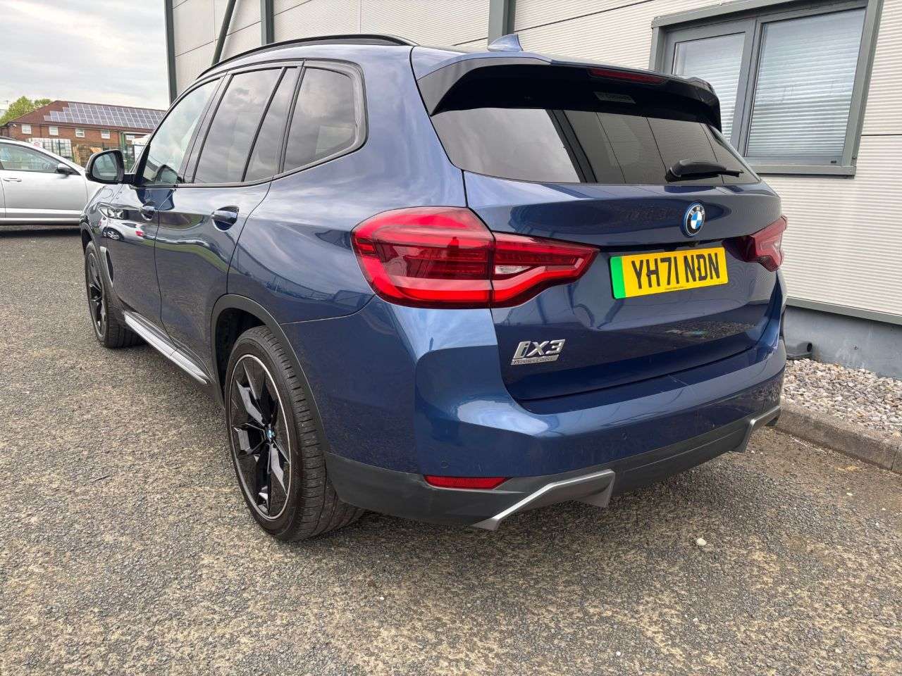 2021 BMW IX3 2021 BMW IX3