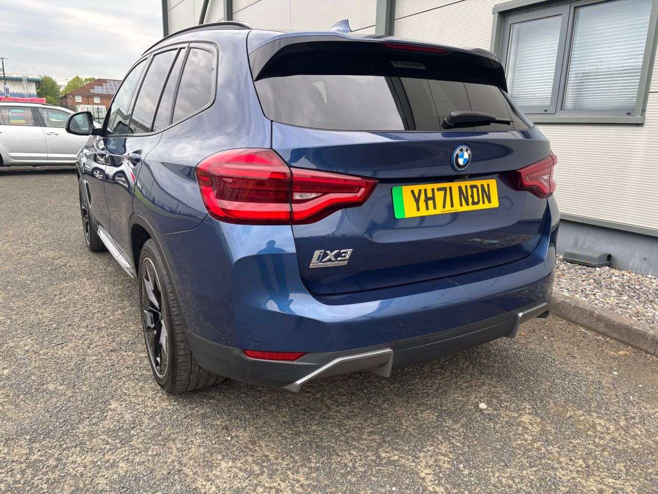 2021 BMW IX3 2021 BMW IX3