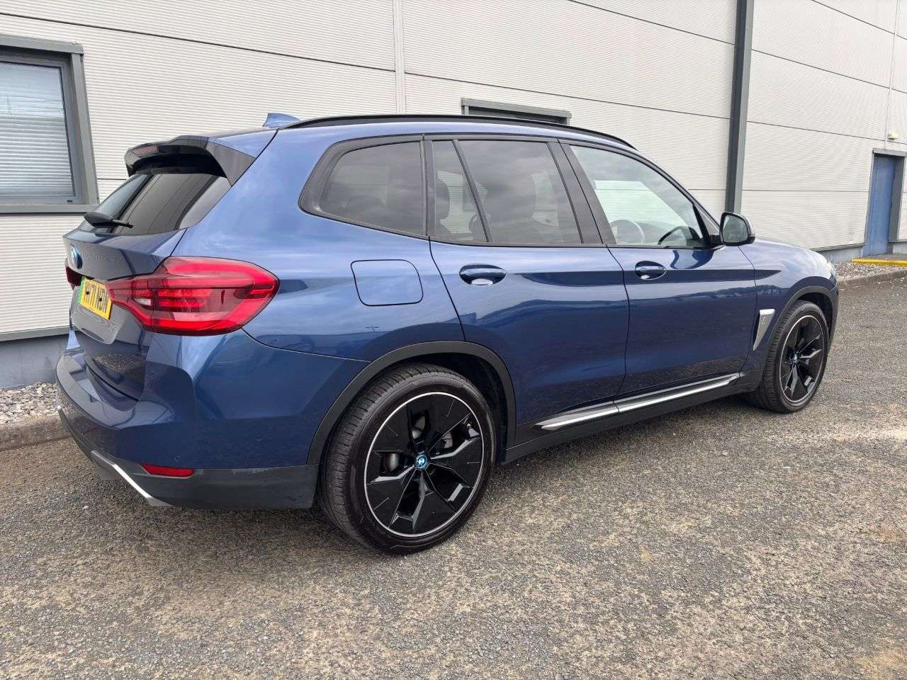 2021 BMW IX3 2021 BMW IX3