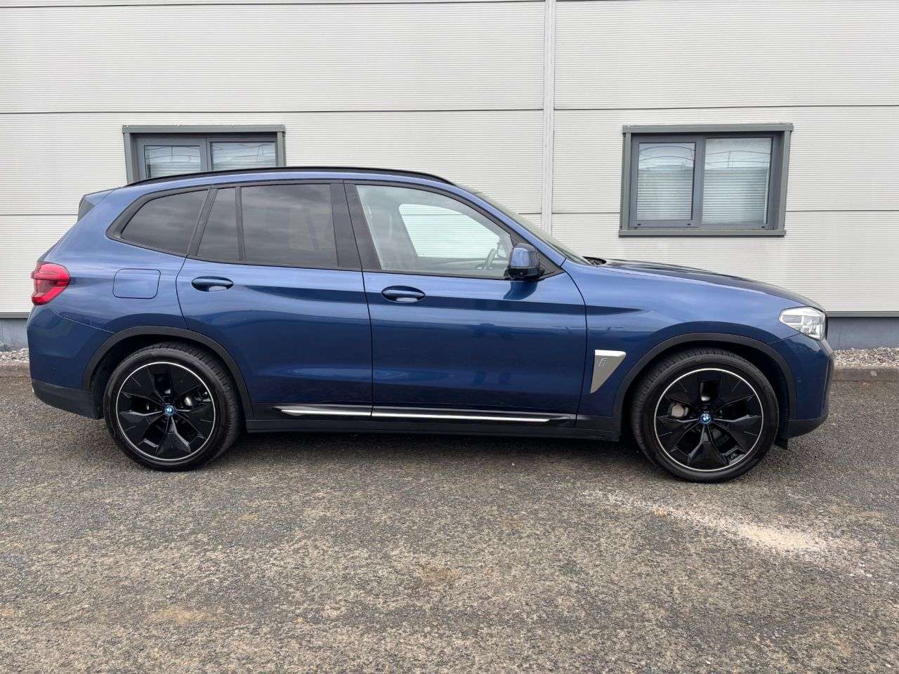 2021 BMW IX3 2021 BMW IX3