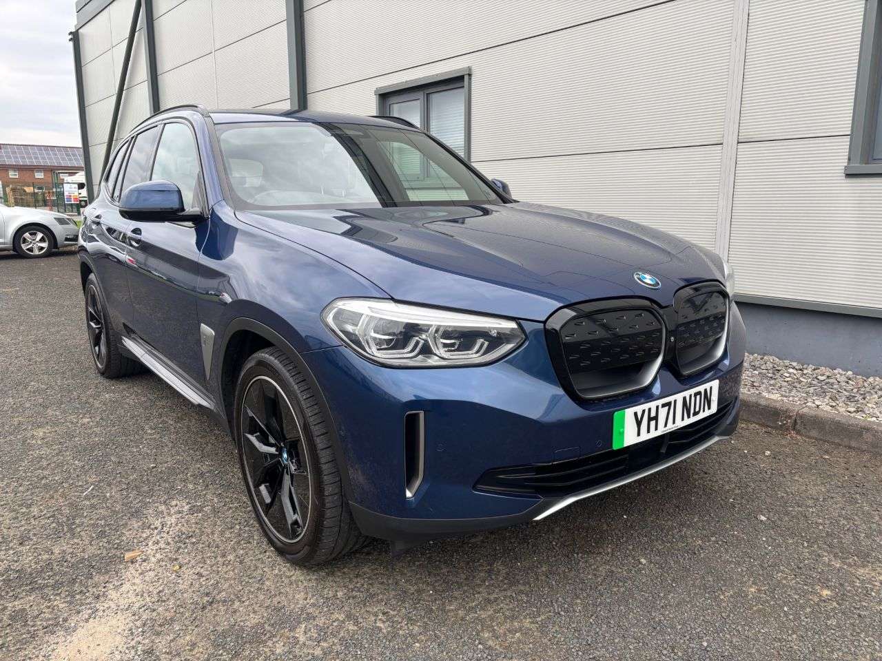 A 2021 BMW IX3 80kWh Premier Edition Pro SUV 5dr Electric Auto (286 ps) HARMON KARDON SOUN A 2021 BMW IX3 80kWh Premier Edition Pro SUV 5dr Electric Auto (286 ps) HARMON KARDON SOUN