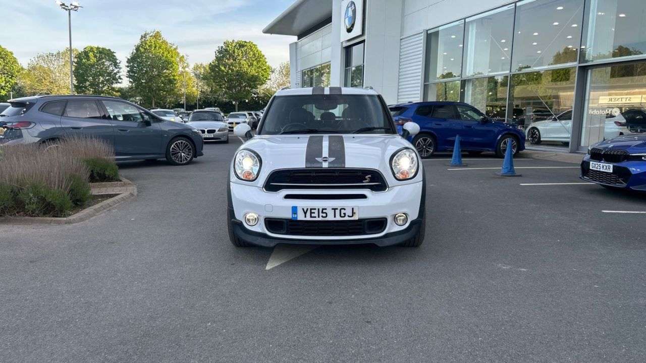 A 2015 MINI COUNTRYMAN 2.0 Cooper SD SUV 5dr Diesel Manual Euro 5 (s/s) (143 ps) FULL LEATHER HEAT A 2015 MINI COUNTRYMAN 2.0 Cooper SD SUV 5dr Diesel Manual Euro 5 (s/s) (143 ps) FULL LEATHER HEAT
