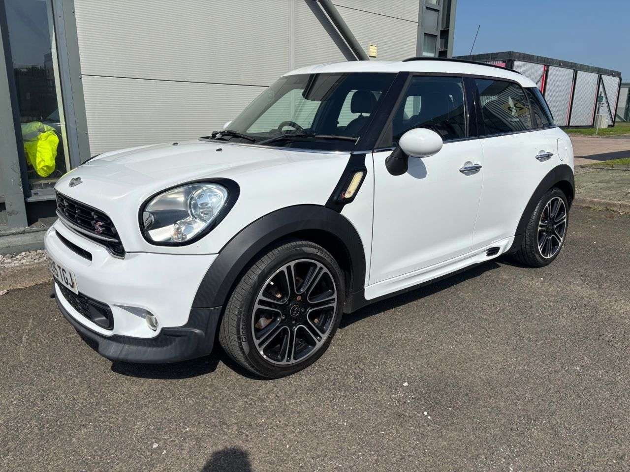 2015 MINI COUNTRYMAN 2015 MINI COUNTRYMAN