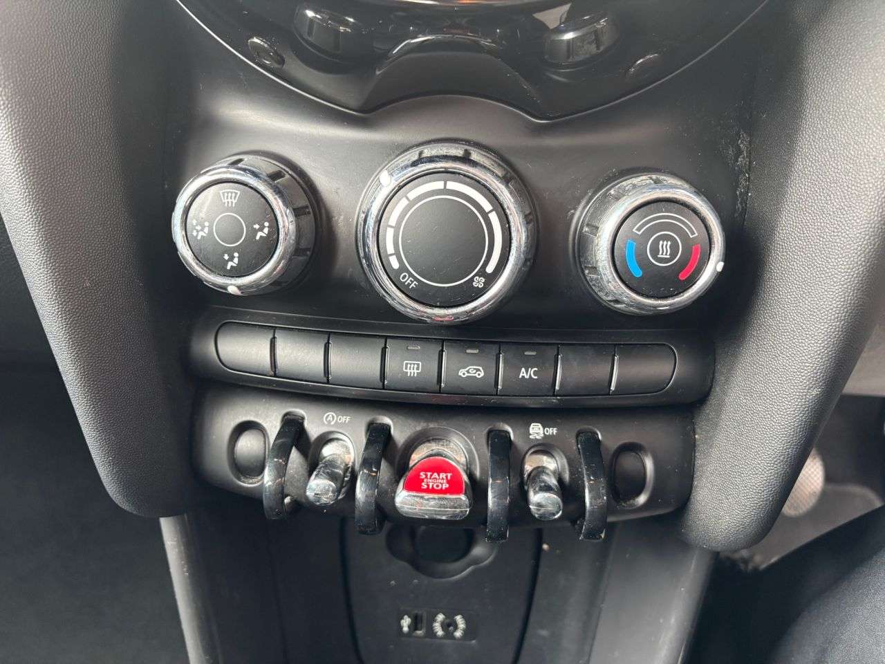 2017 MINI HATCH 2017 MINI HATCH