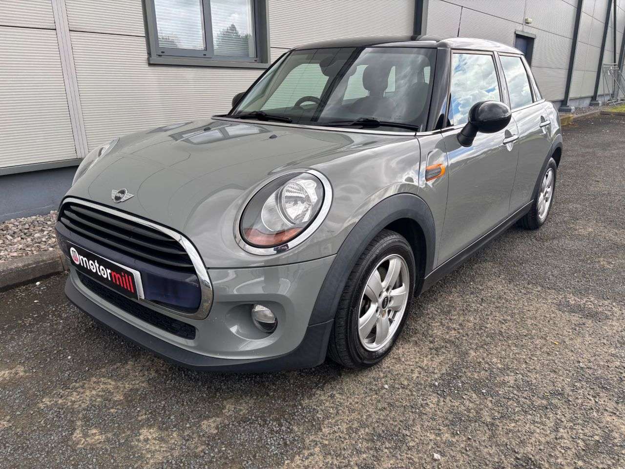 2017 MINI HATCH 2017 MINI HATCH