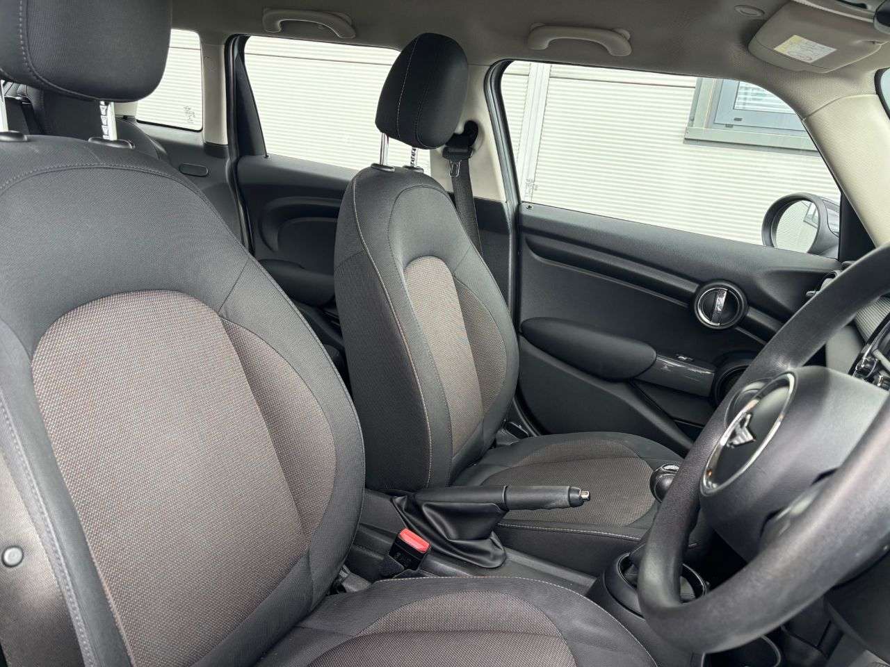2017 MINI HATCH 2017 MINI HATCH