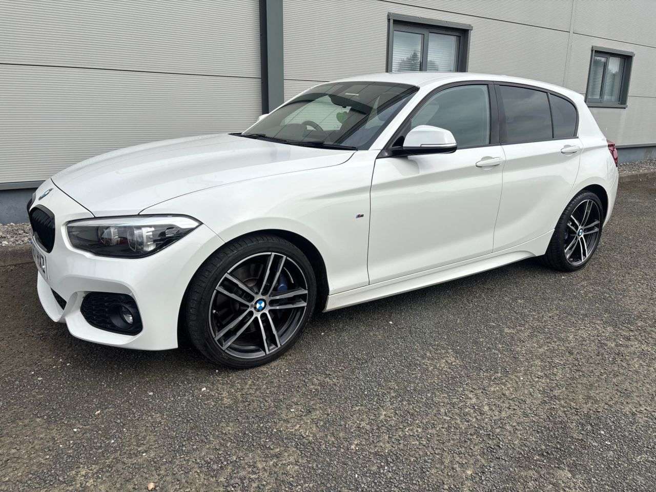 2017 BMW 1 SERIES 2017 BMW 1 SERIES