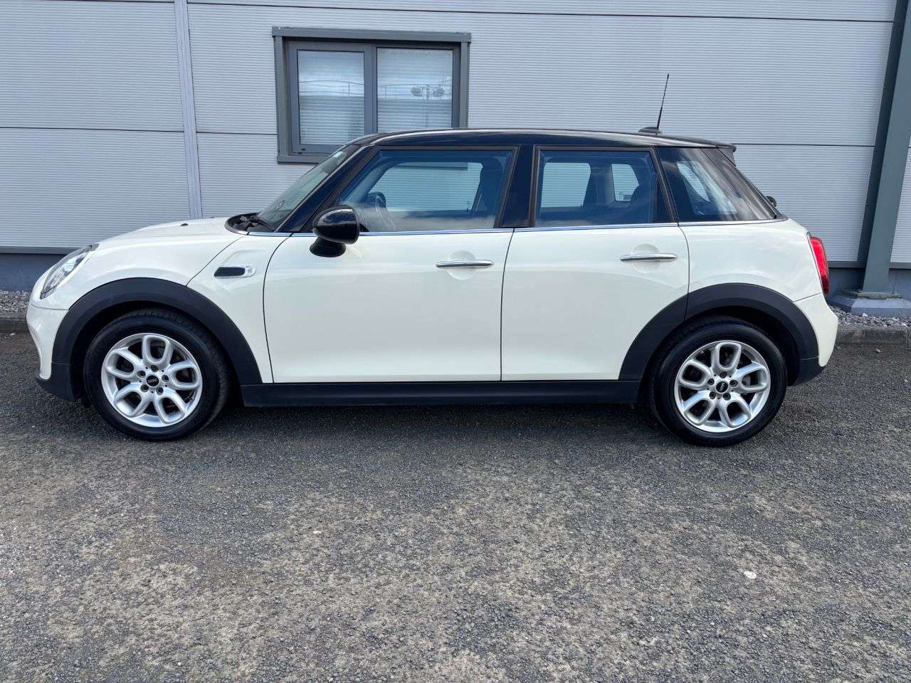 2018 MINI HATCH 2018 MINI HATCH